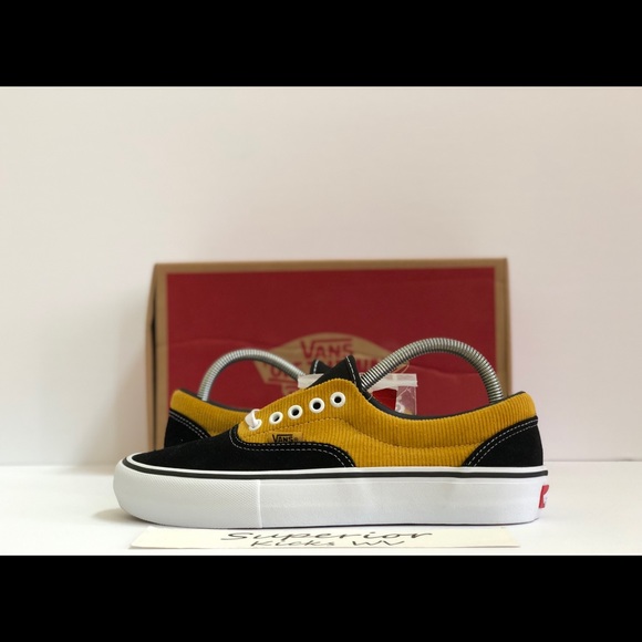 vans era pro corduroy